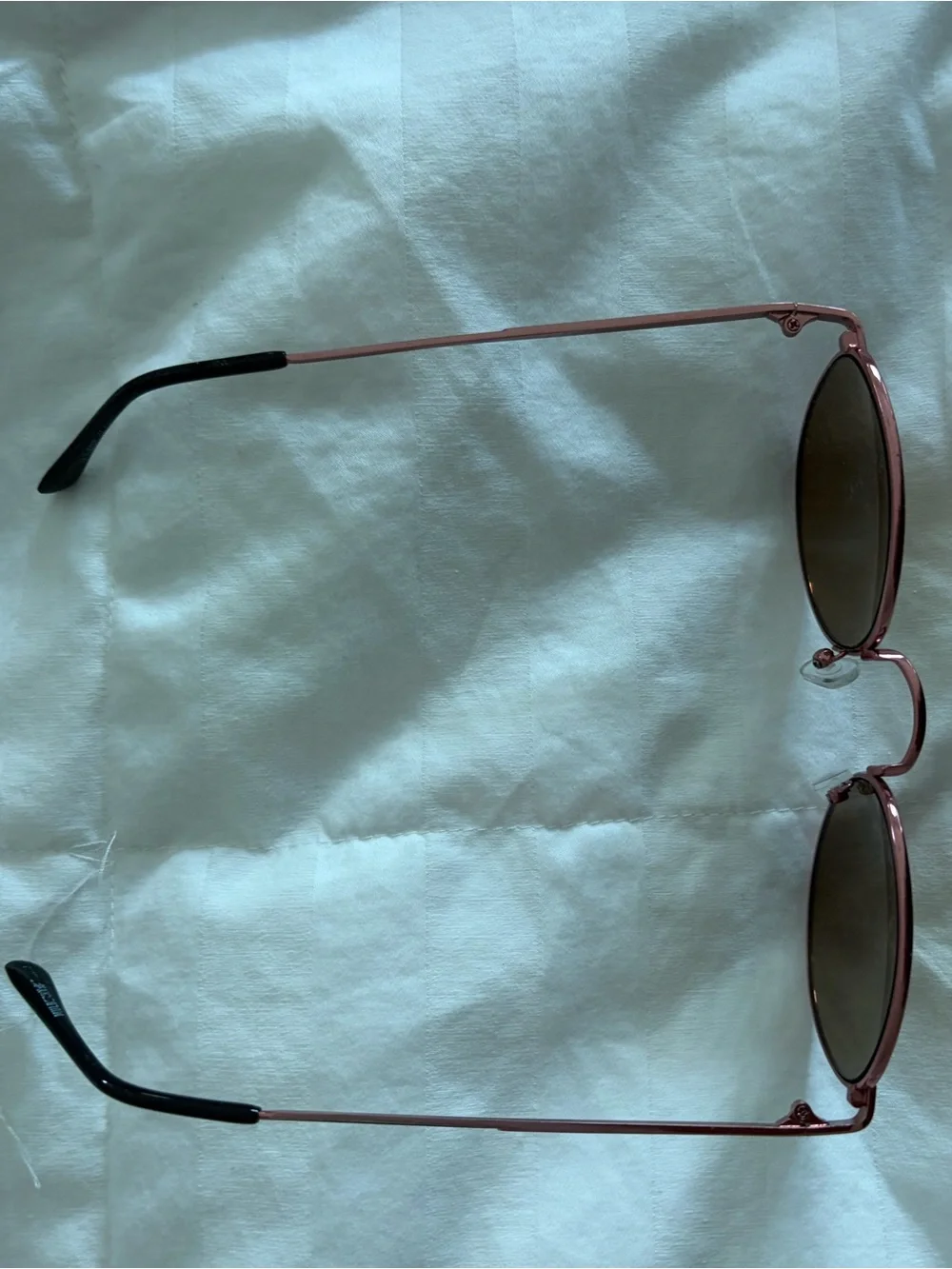 Pink Mirrored Round Sunglasses